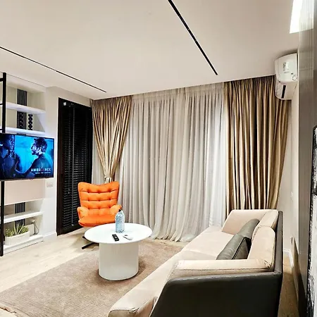 Center Easy_luxury Apartamento *
